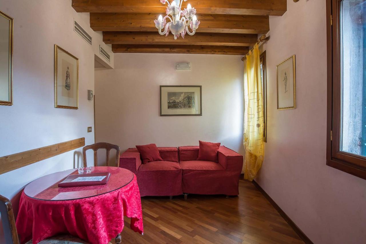 Hotel Piccola Fenice Venedik Dış mekan fotoğraf