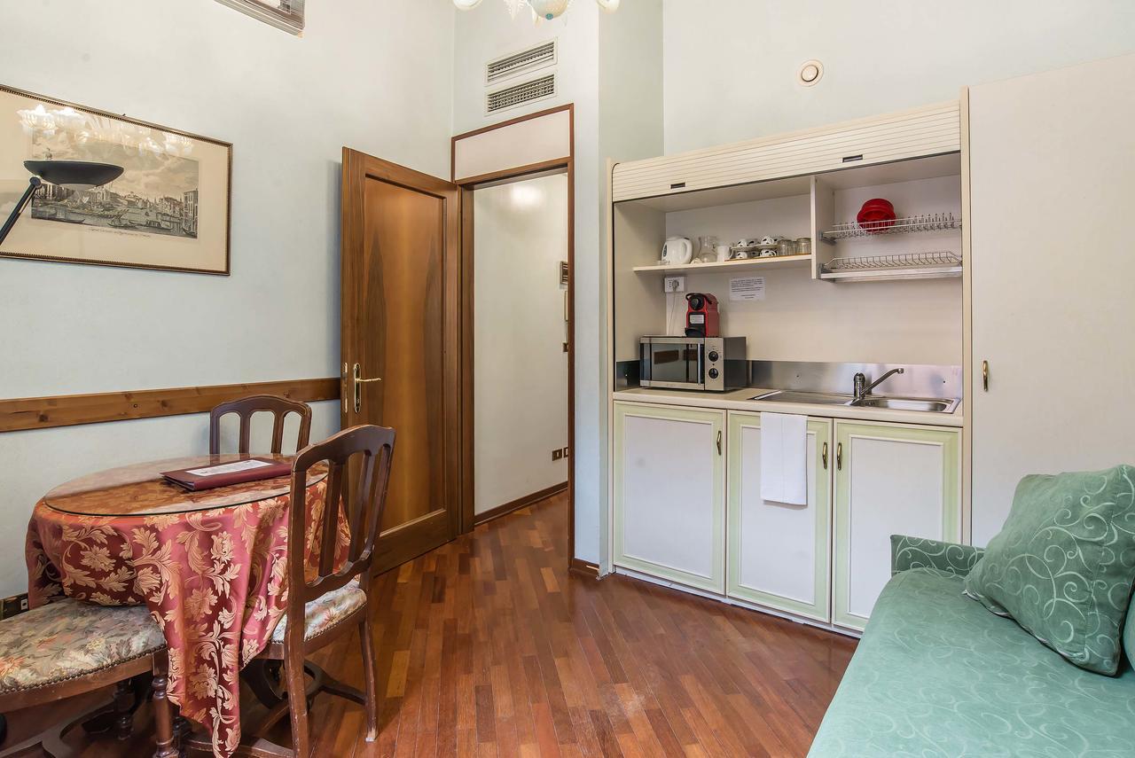 Hotel Piccola Fenice Venedik Dış mekan fotoğraf